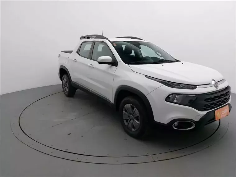 Fiat Toro Branco 1