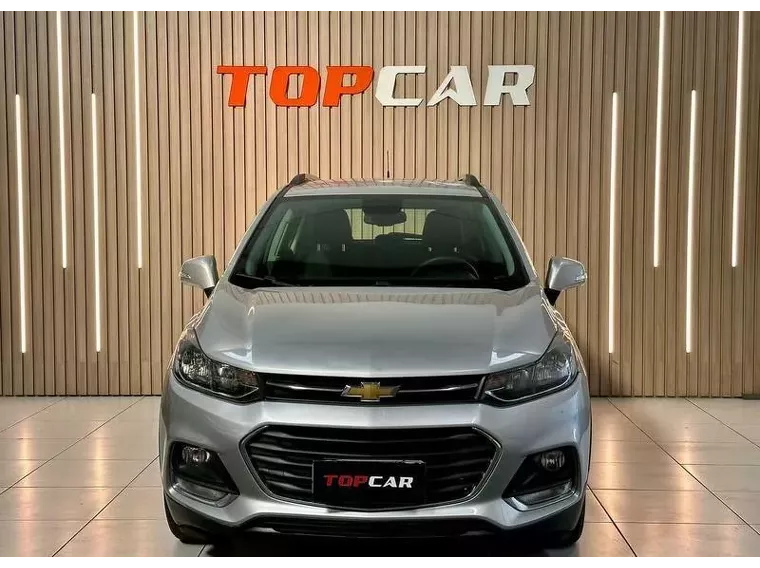 Chevrolet Tracker Prata 13