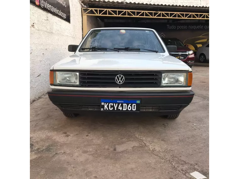 Volkswagen Voyage Branco 12