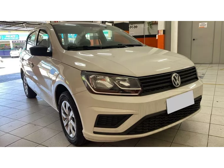 Volkswagen Voyage Branco 3