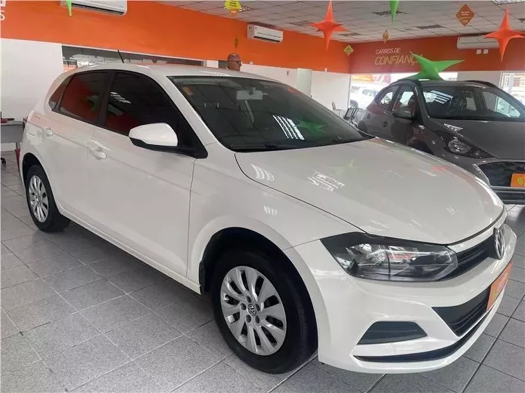 Volkswagen Polo Hatch Branco 6