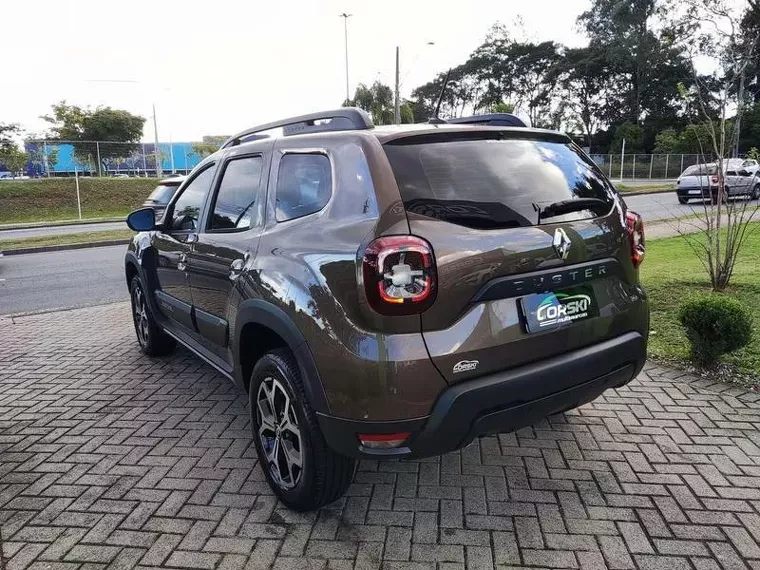 Renault Duster Marrom 16