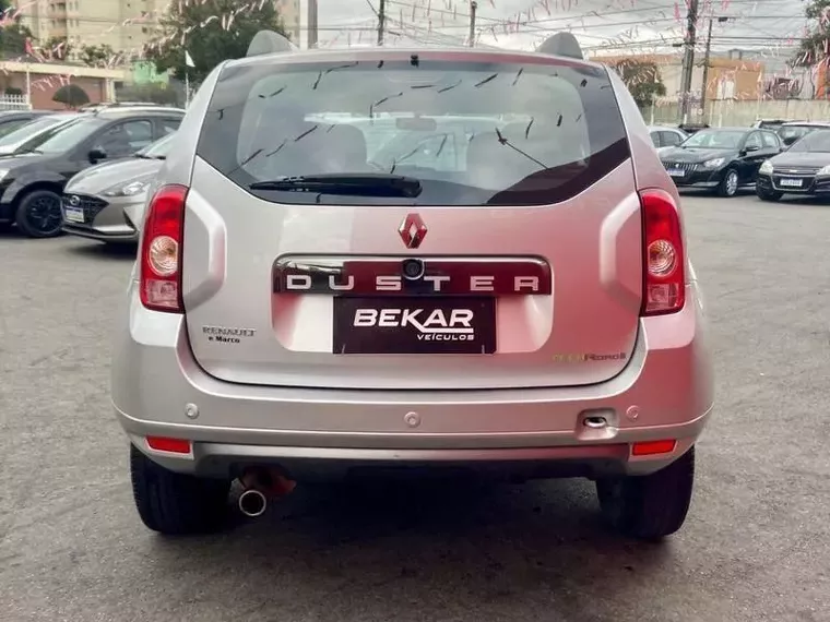 Renault Duster Prata 3