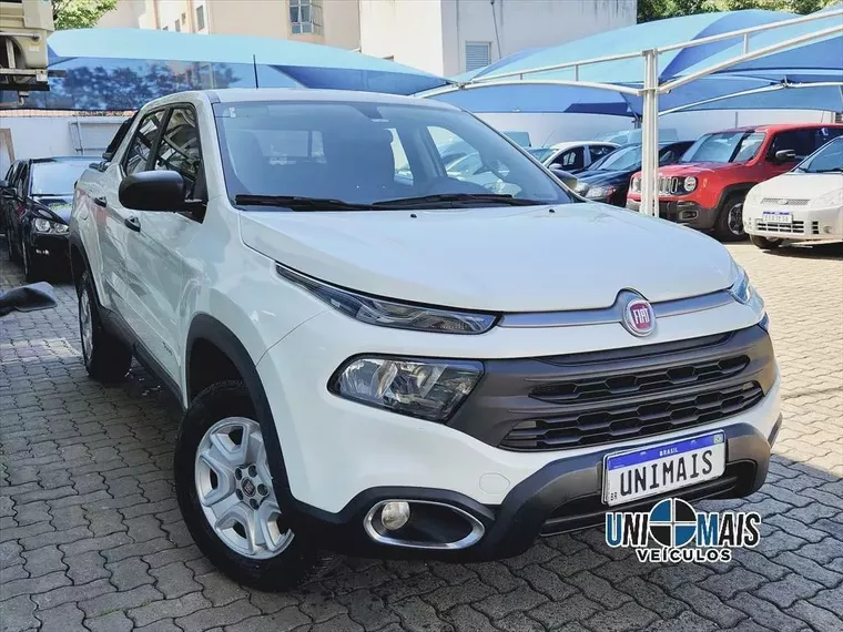 Fiat Toro Branco 11