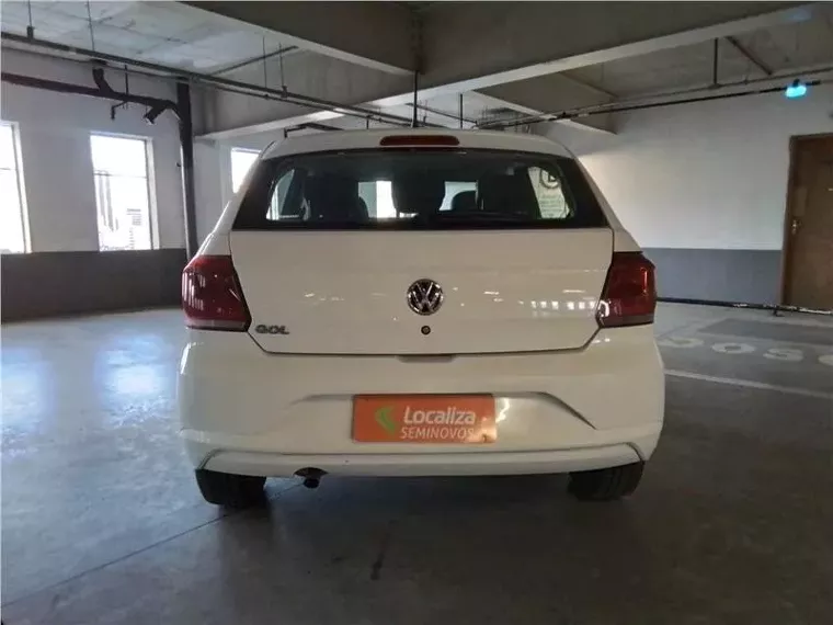 Volkswagen Gol Branco 2