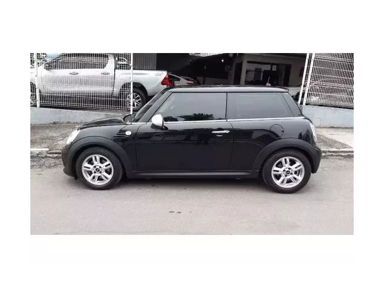 Mini ONE Preto 5