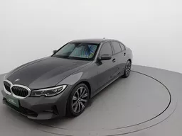 BMW 320i