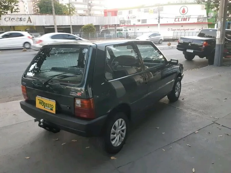 Fiat Uno Verde 65