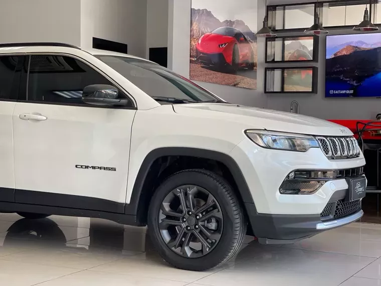 Jeep Compass Branco 4