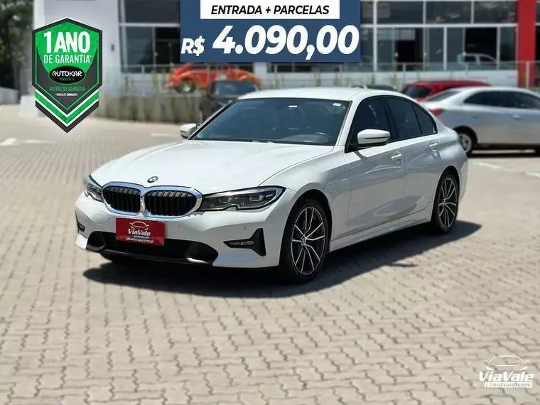 BMW 320i Branco 5