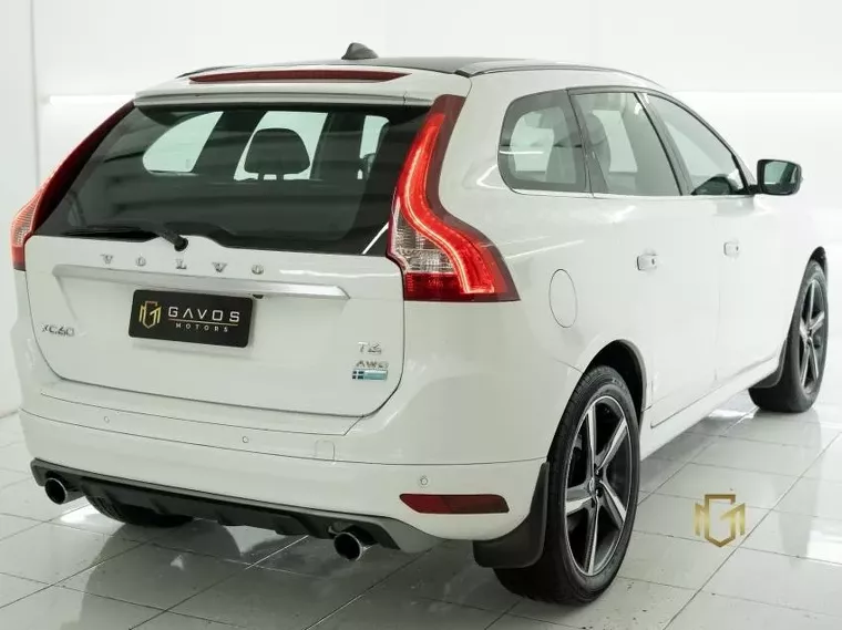 Volvo XC60 Branco 12