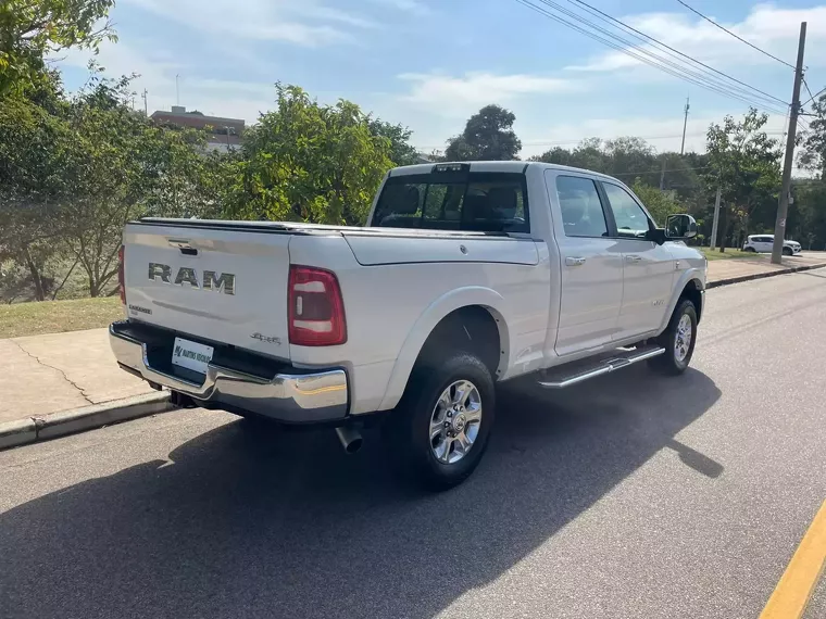 RAM 2500 Branco 20