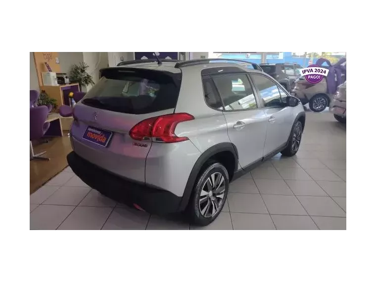 Peugeot 2008 Prata 8