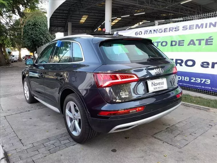 Audi Q5 Preto 9