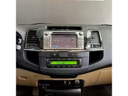 Toyota Hilux SW4