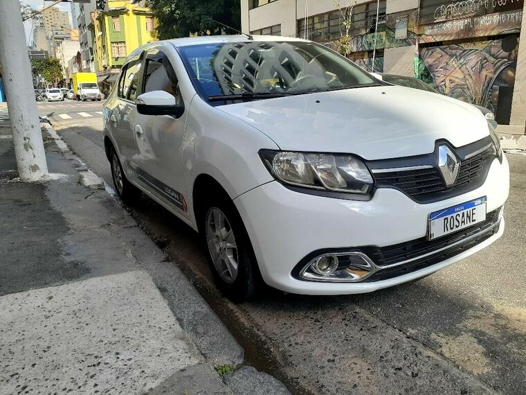 Renault Logan Branco 3