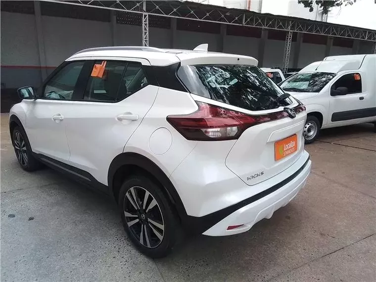 Nissan Kicks Branco 5