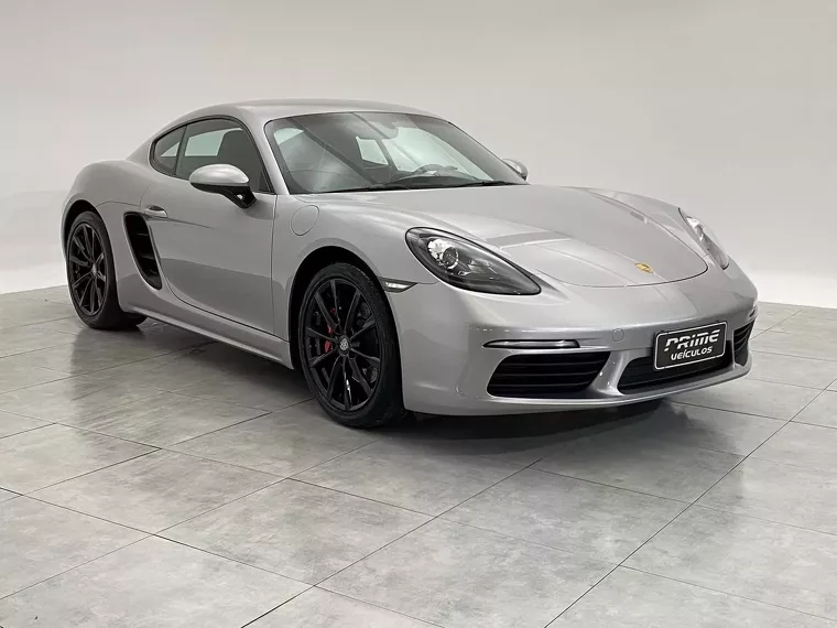 Porsche 718 Prata 1