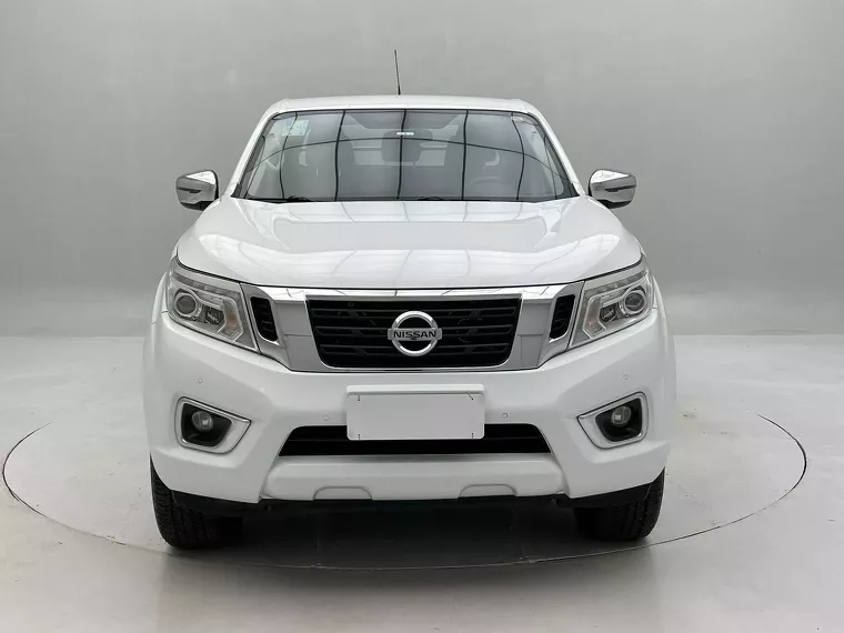 Nissan Frontier Branco 1