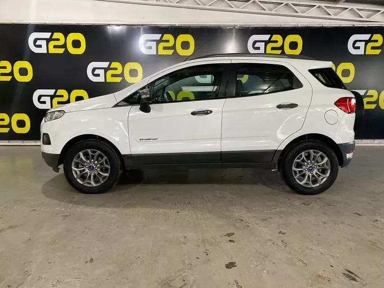 Ford Ecosport Branco 16