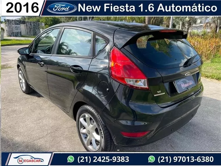 Ford Fiesta Preto 6