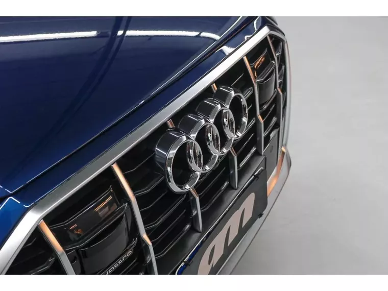 Audi Q7 Azul 4