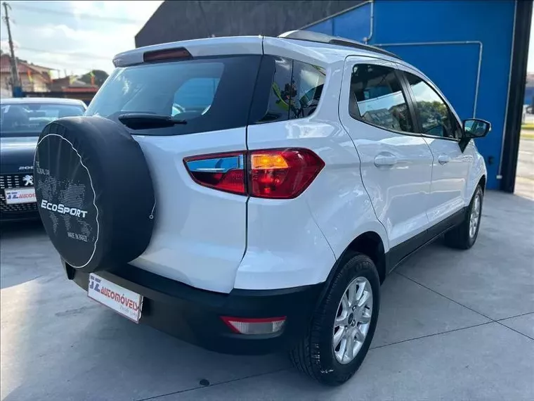 Ford Ecosport Branco 5