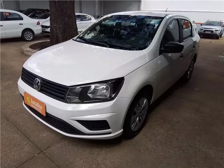 Volkswagen Voyage Branco 4