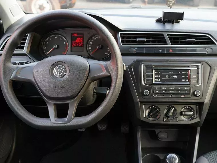 Volkswagen Gol Prata 7