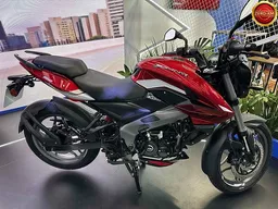 Bajaj Dominar