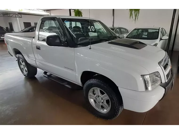 Chevrolet S10 Branco 11