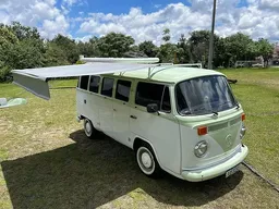 Volkswagen Kombi