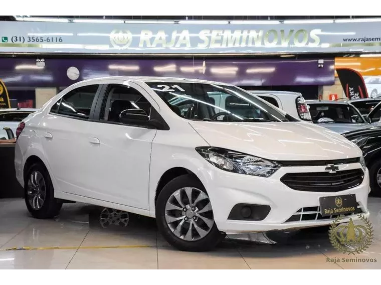 Chevrolet Onix Branco 8