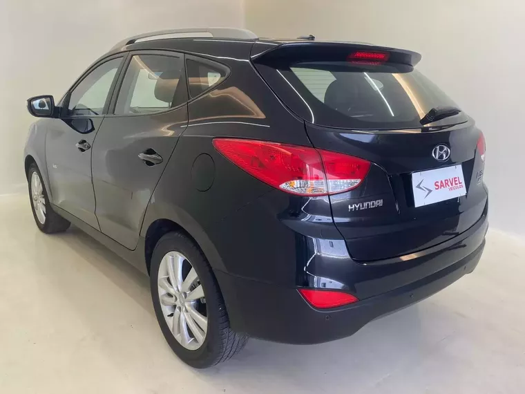 Hyundai IX35 Preto 9