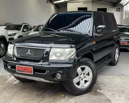 Mitsubishi Pajero TR4