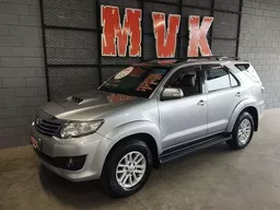 Hilux SW4