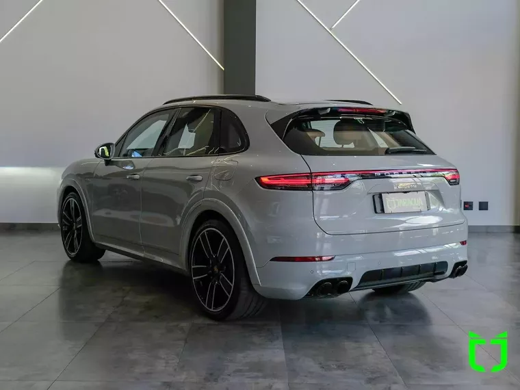 Porsche Cayenne Cinza 6