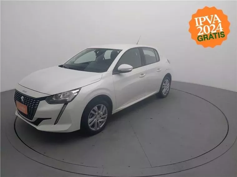 Peugeot 208 Branco 11