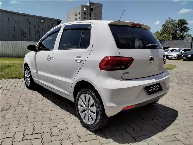 Volkswagen Fox Branco 5