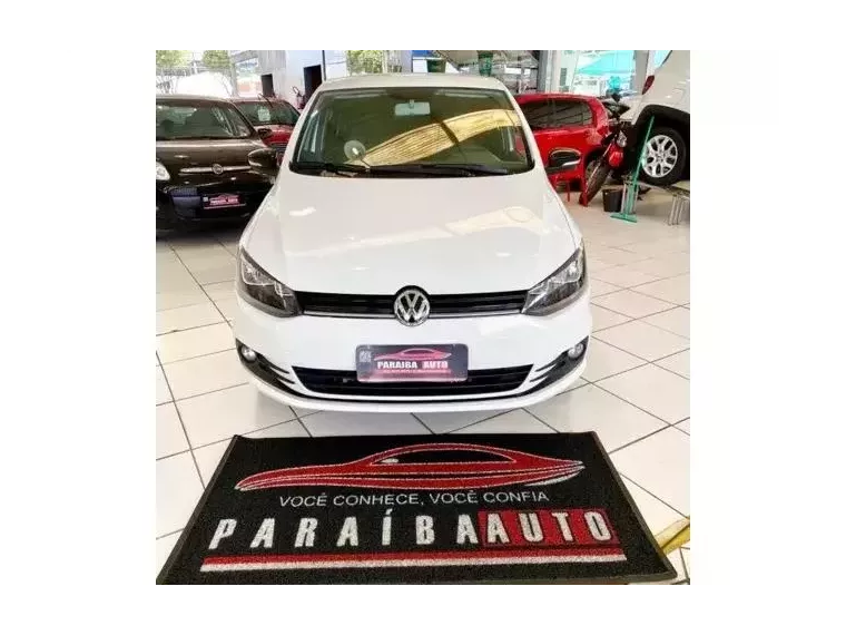 Volkswagen Fox Branco 6