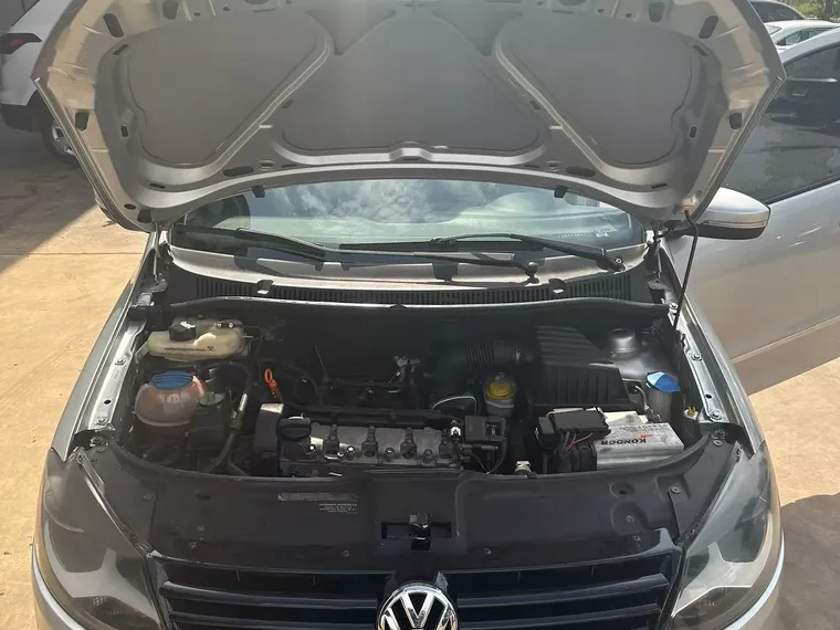 Volkswagen Fox Cinza 8