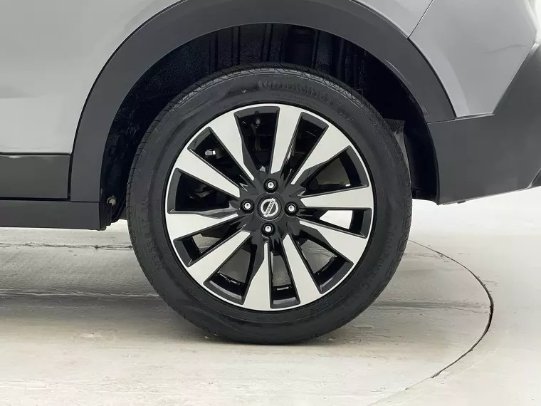 Nissan Kicks Cinza 9