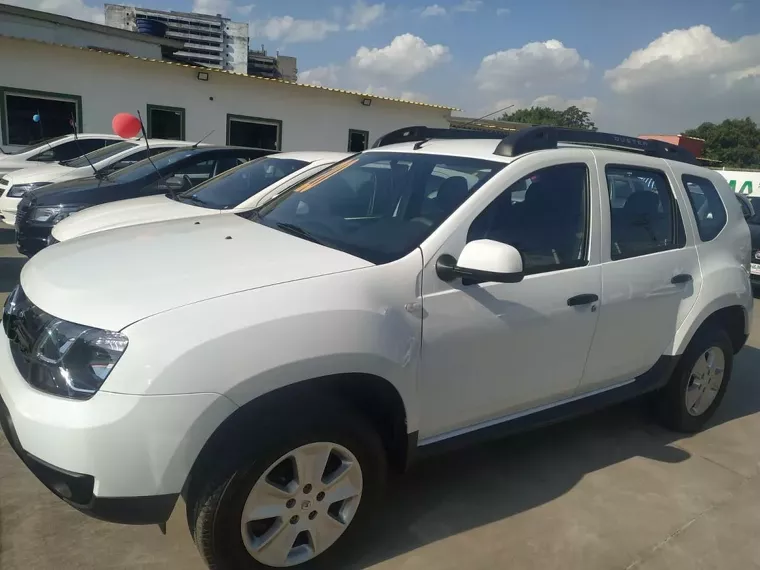 Renault Duster Branco 13