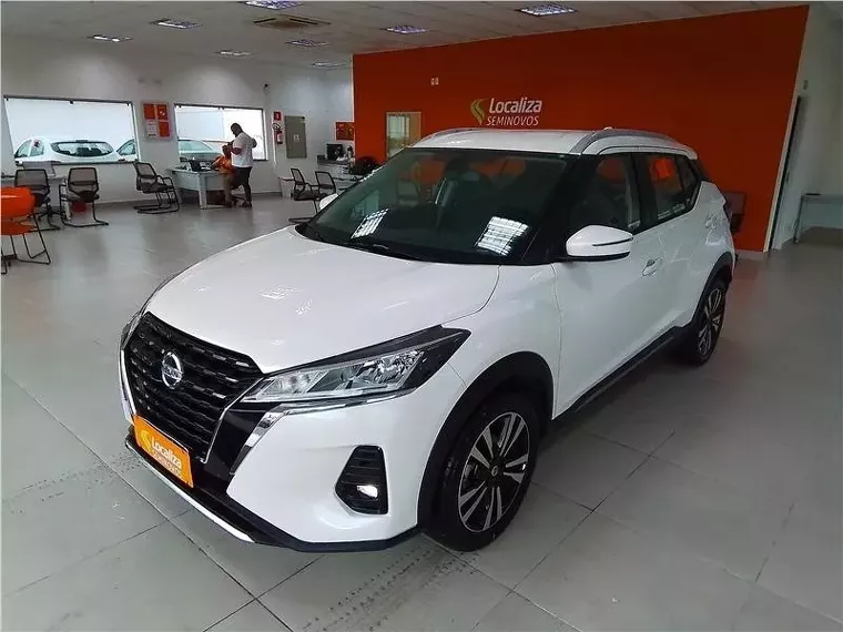 Nissan Kicks Branco 3