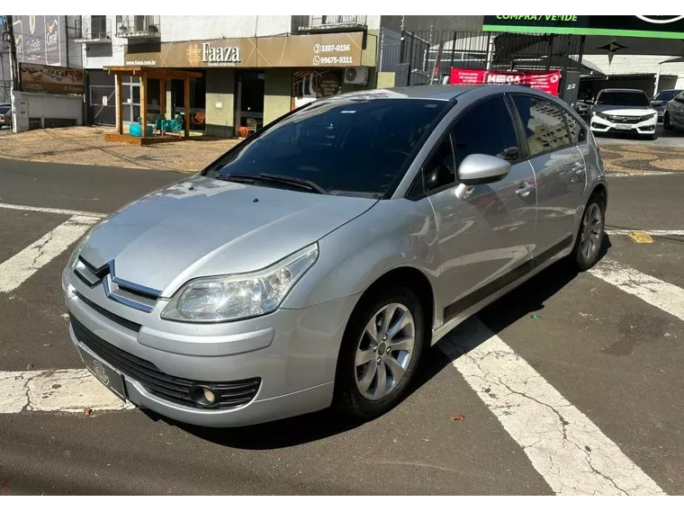 Citroën C4 Prata 1