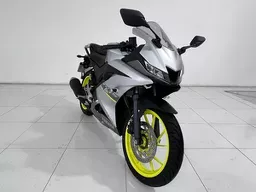 YZF R15