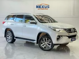 Toyota Hilux SW4