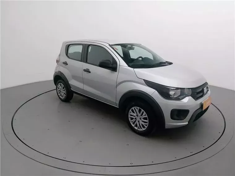 Fiat Mobi Prata 14