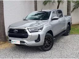 Toyota Hilux SW4