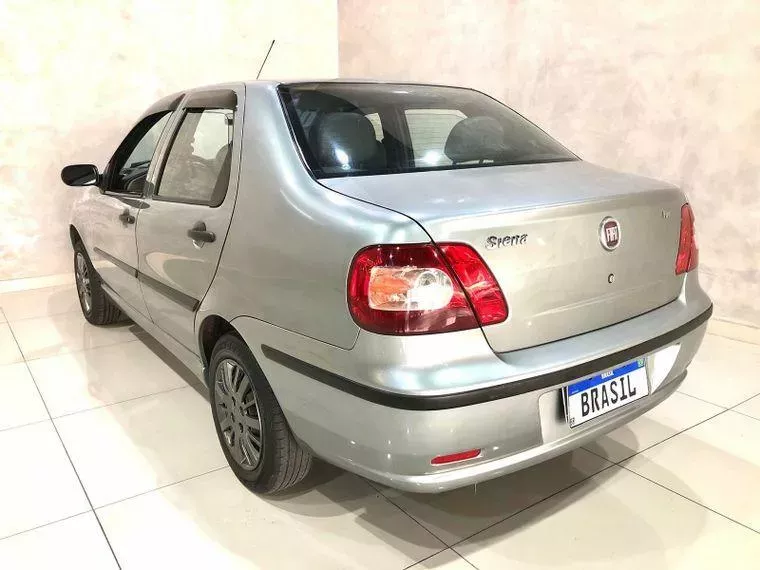 Fiat Siena Cinza 2